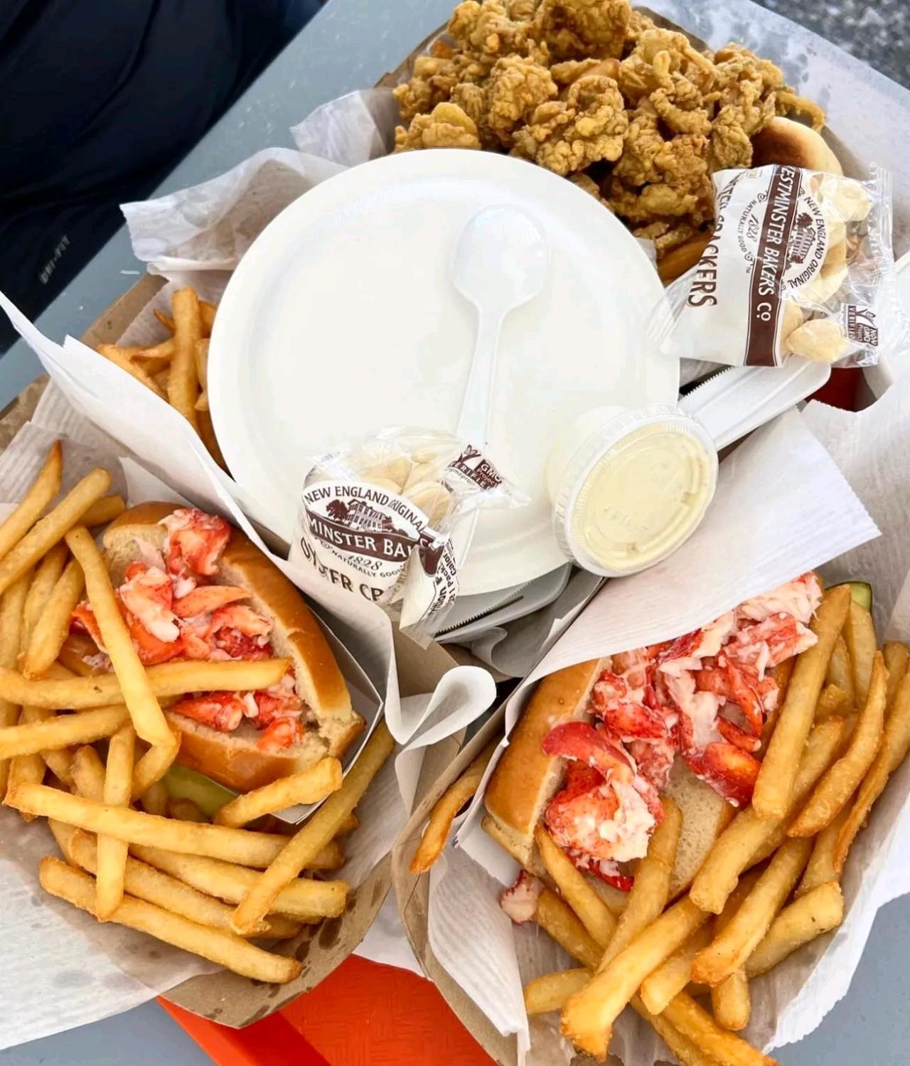 Maine Lobster rolls with clams strips and french fries #tartersauce #fishnchips #seafood