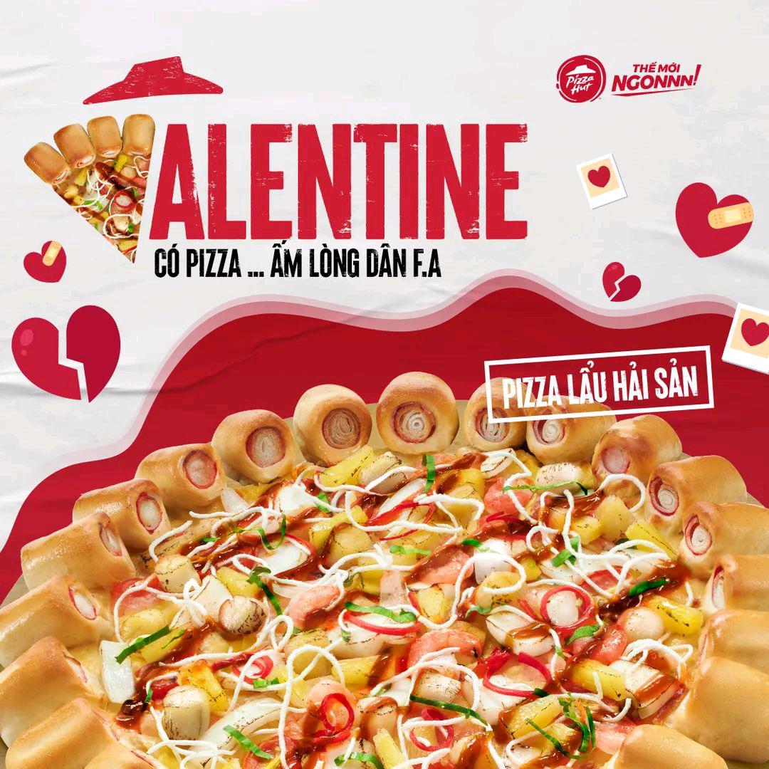 Seafood pizza hut near me for Valentine days February 14, 2023... #PizzaHut voucher 100k #saigon #tphcm #vietnam Grab food delivery nearby tonight 🍕