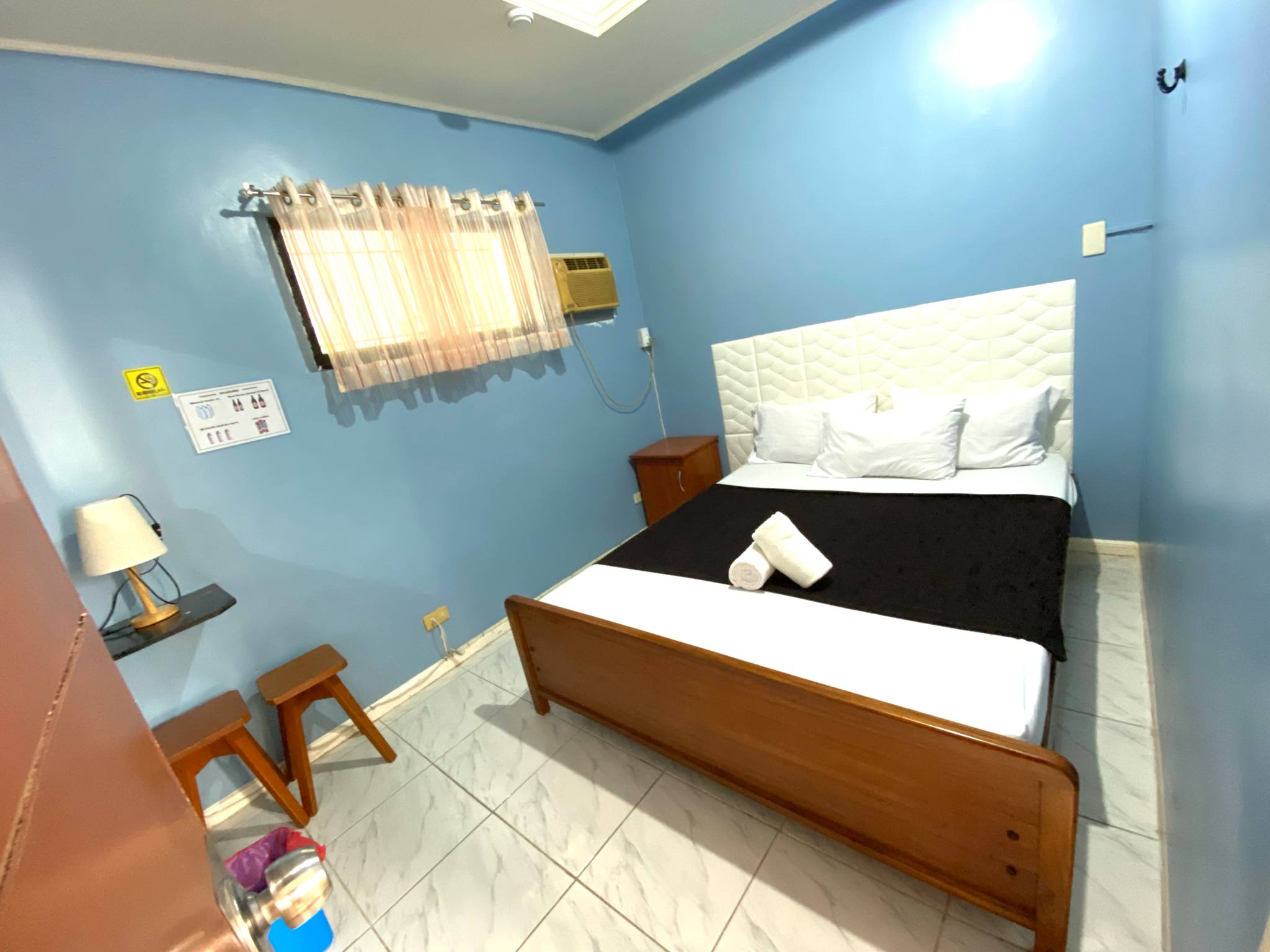 Thumbnail for Image for room 1