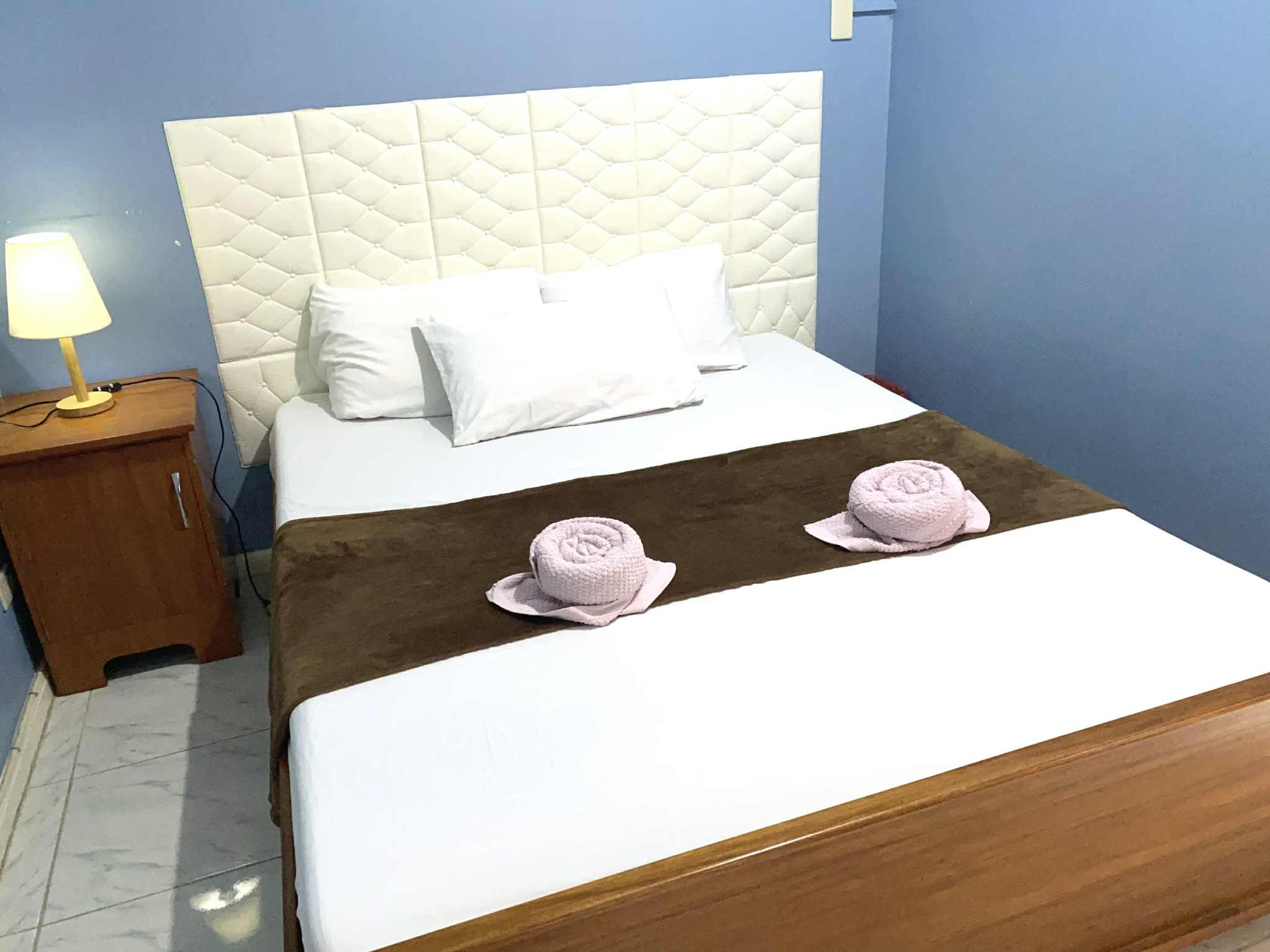 Thumbnail for Image for room 1