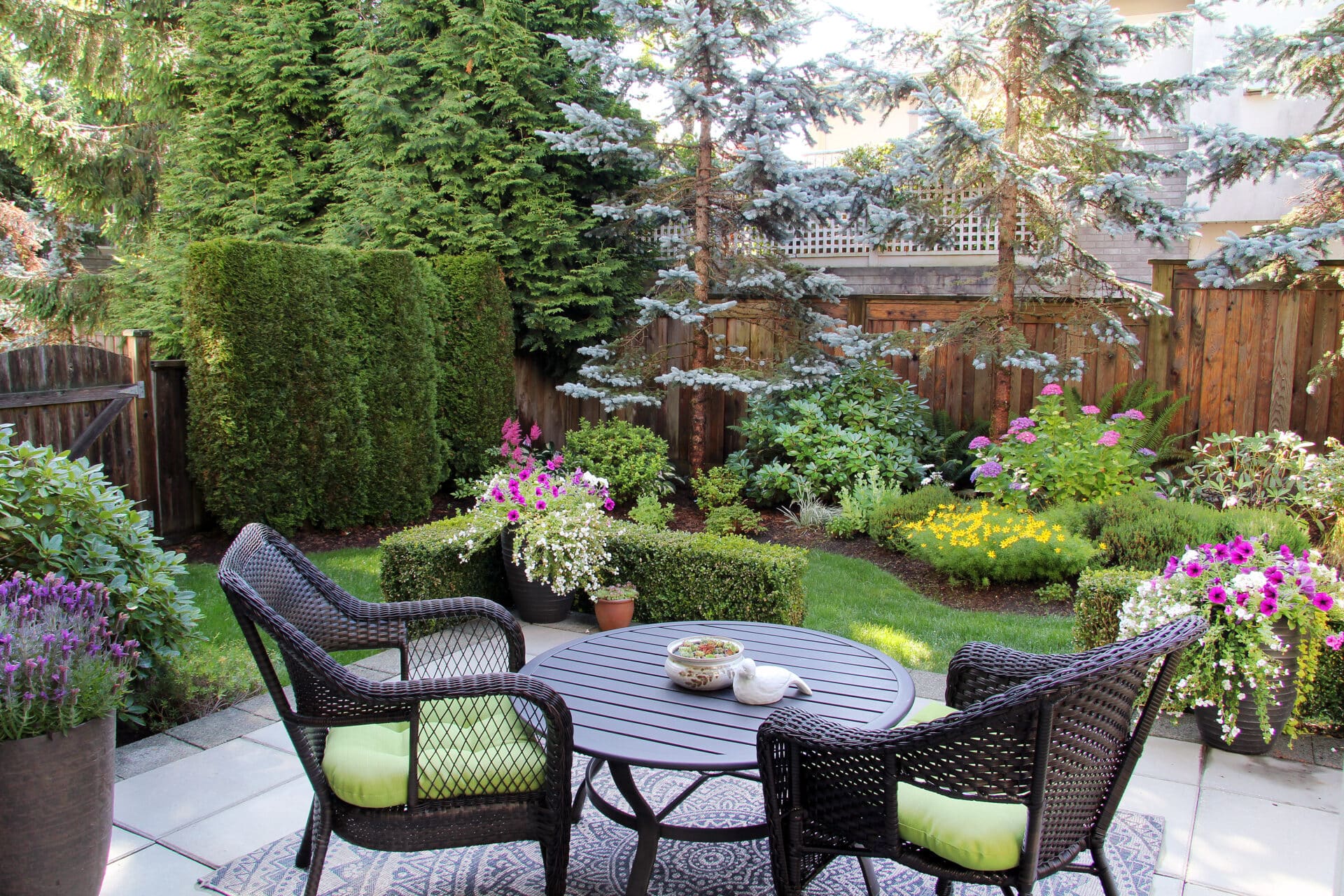 GARDEN