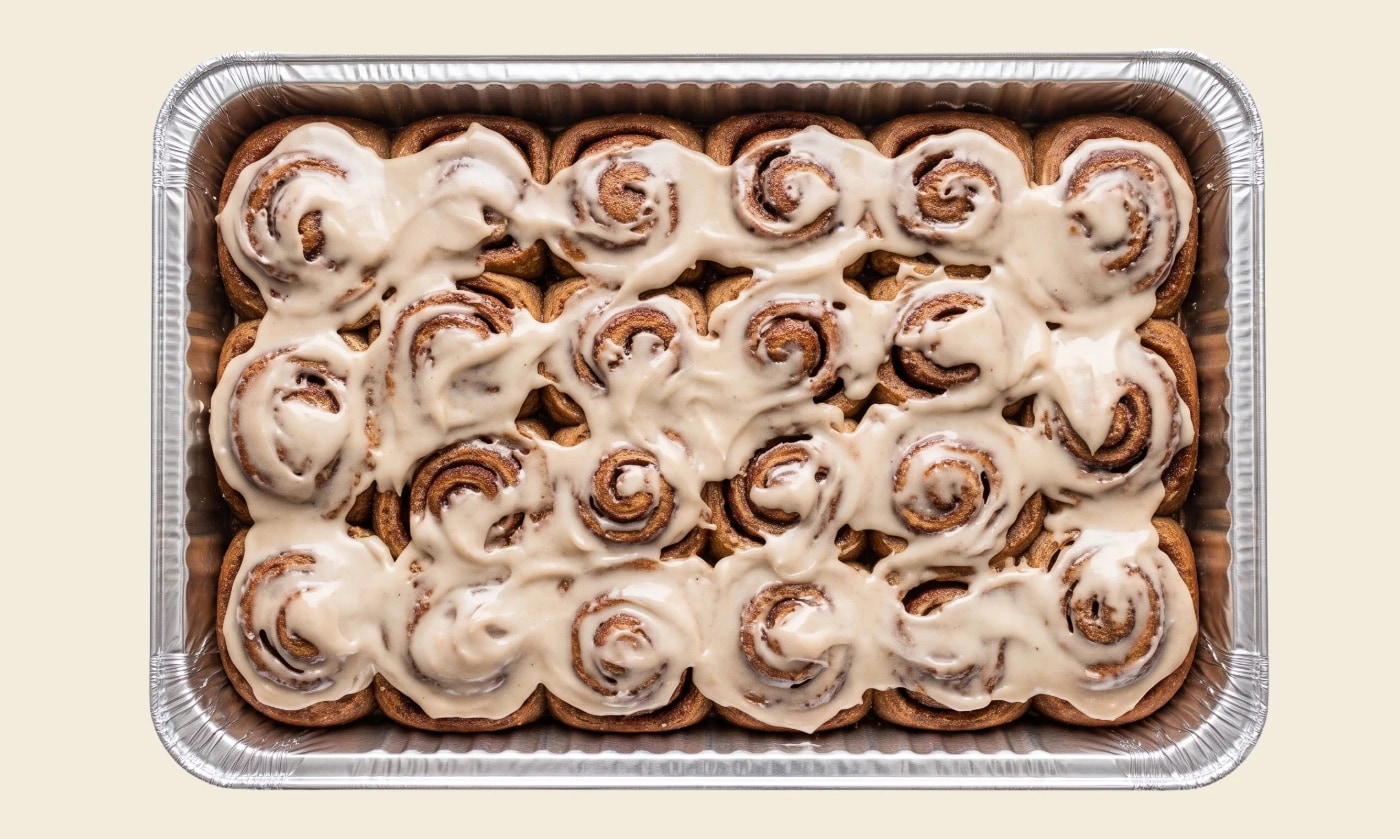 cloud nine roll catering tray — allergen-free plant-based pull-apart rolls for twin cities catering with dietary restrictions