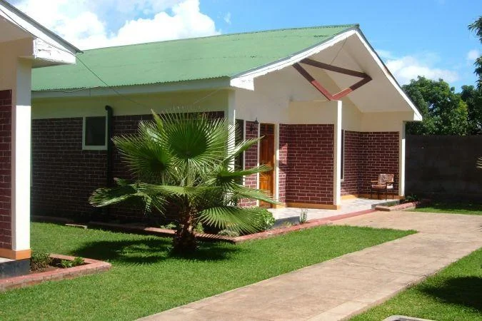 Twiga Campsite & Lodge