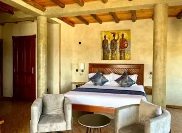 Moshono hillside boutique hotel 