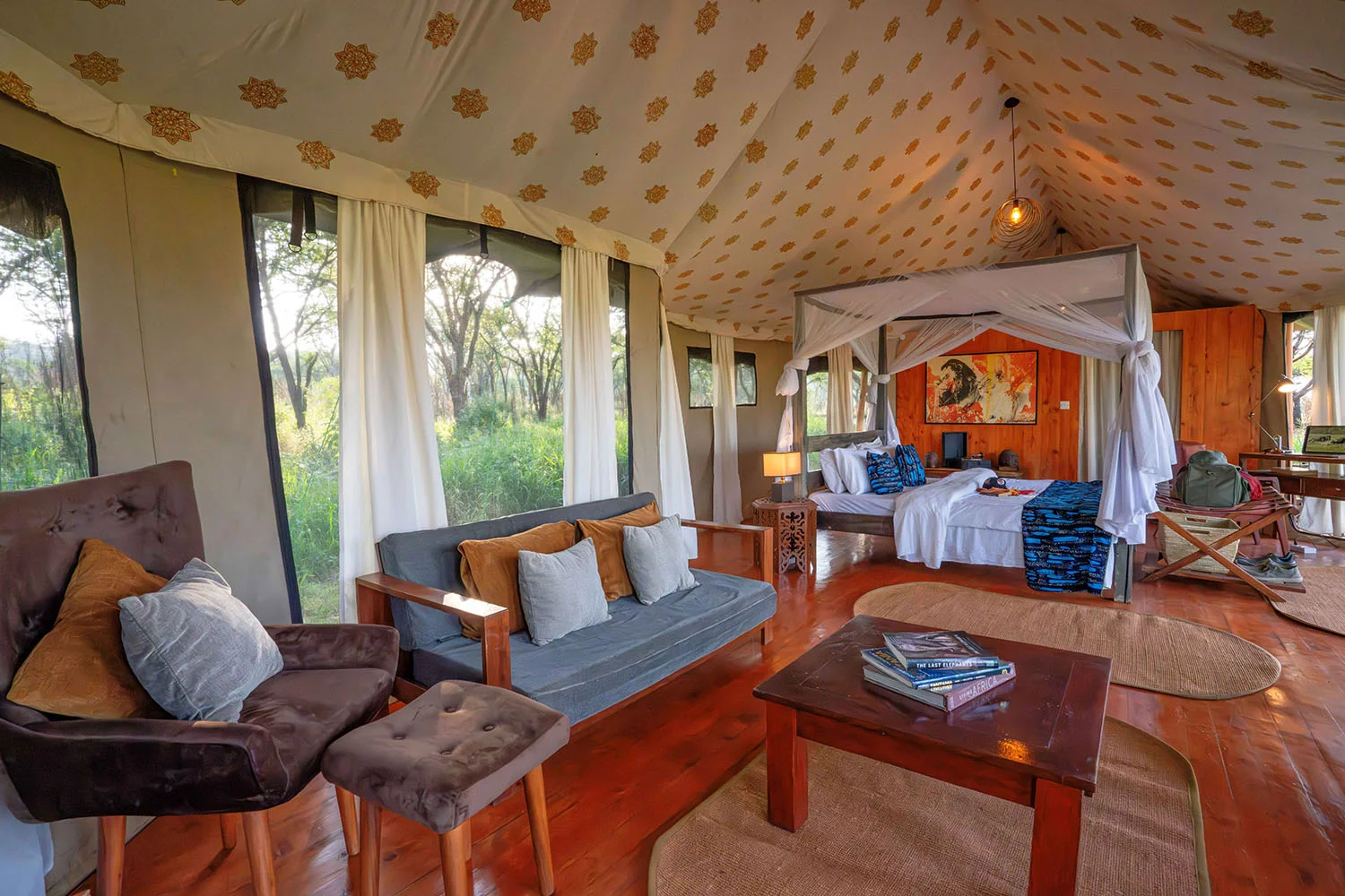 Naona moru camp