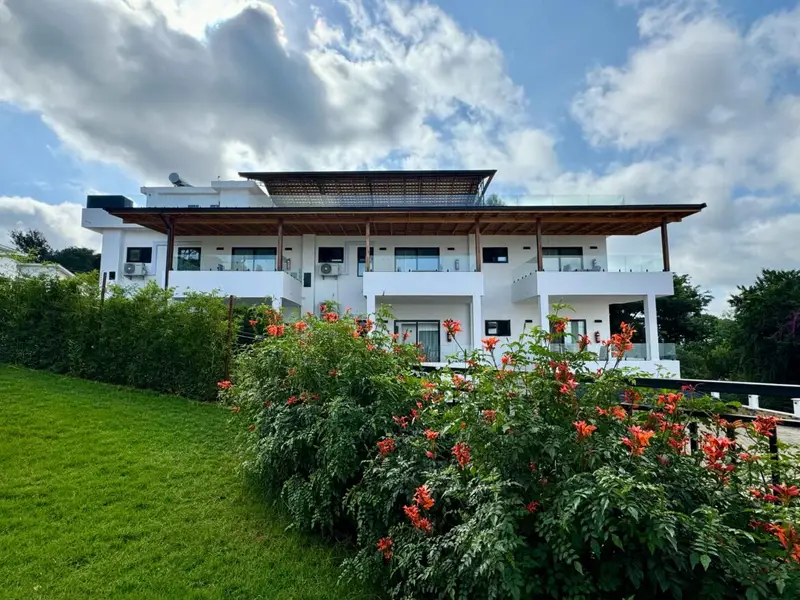 Moshono hillside boutique hotel 