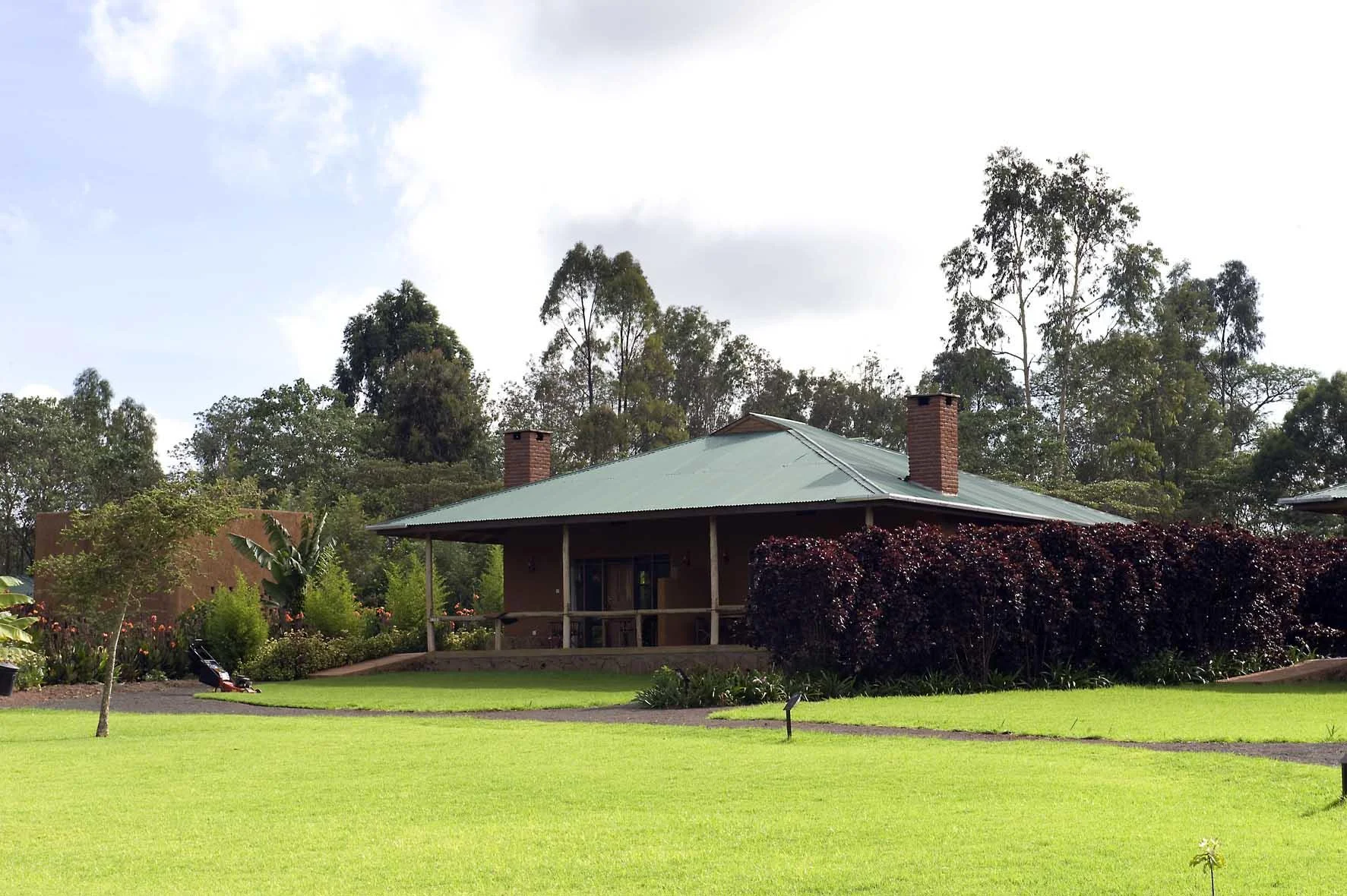 Tloma lodge