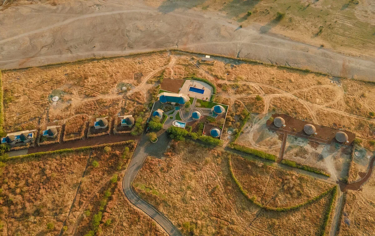 Naibala Manyara Lodge  NAIBALA MANYARA LODGE
