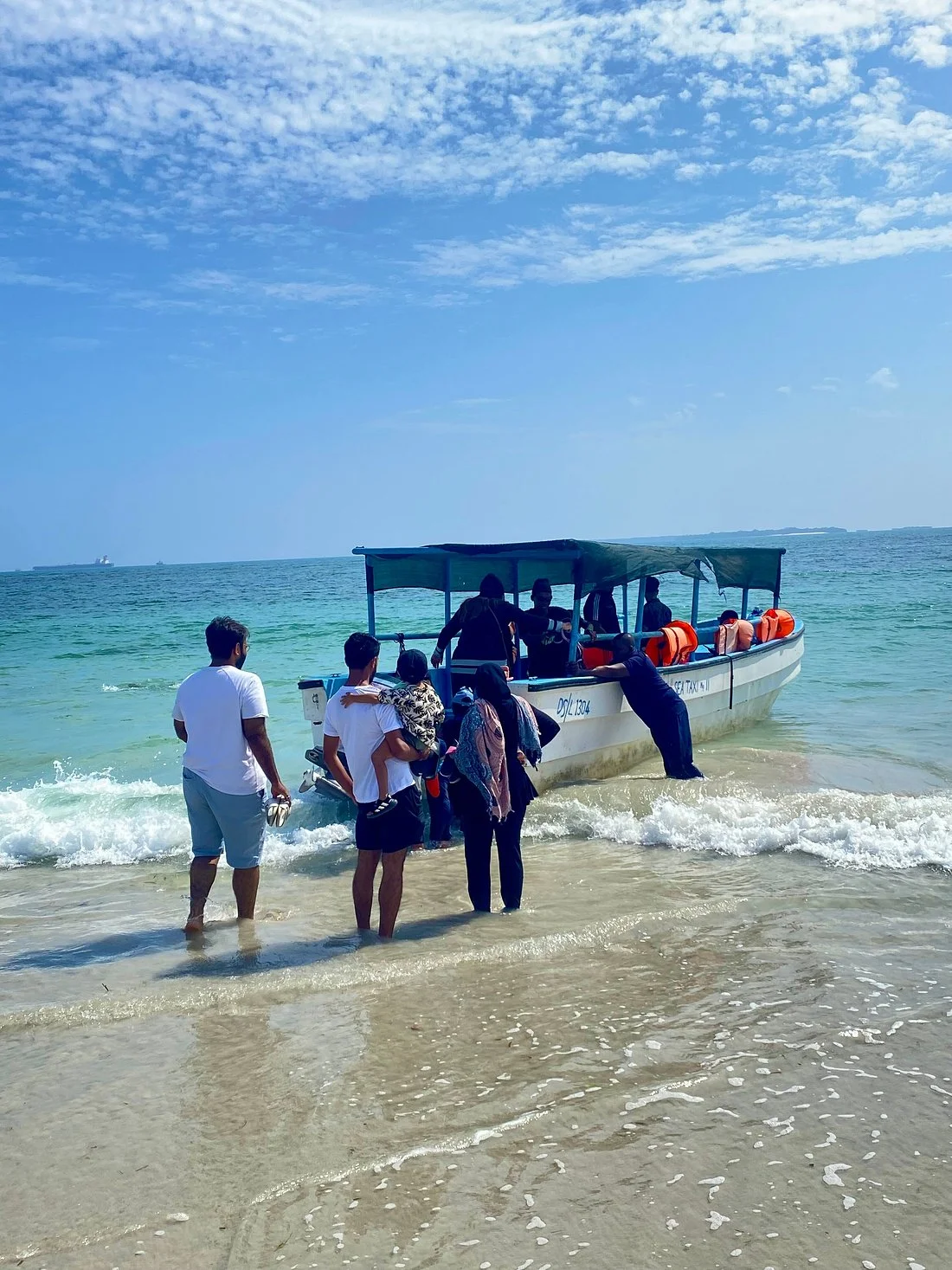 Sinda Island Marine Reserve – photo 13