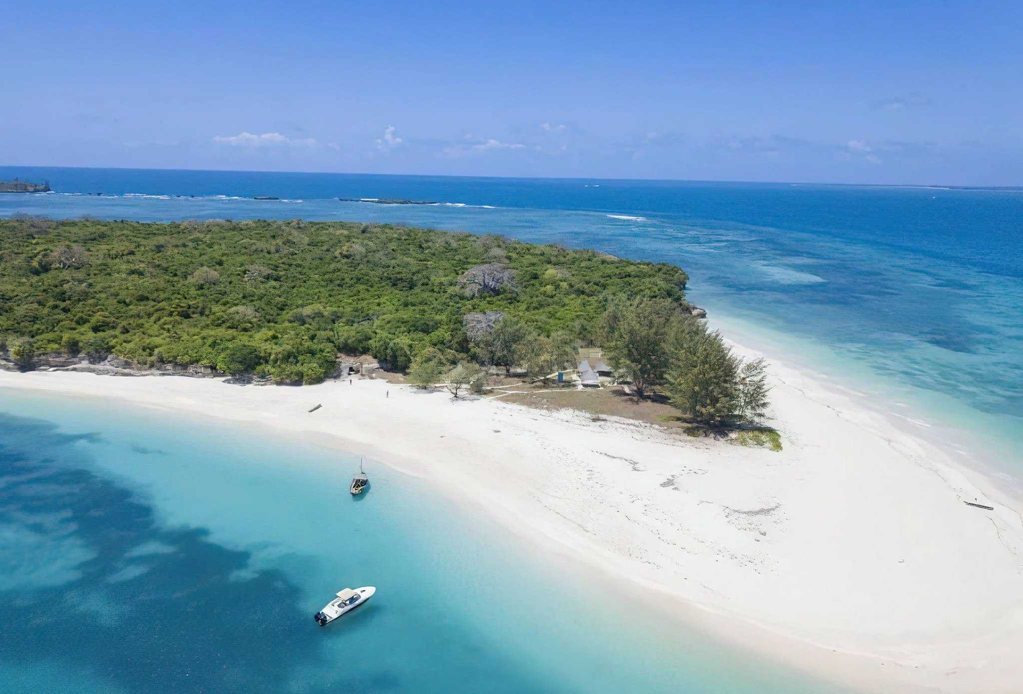 Sinda Island Marine Reserve – photo 5