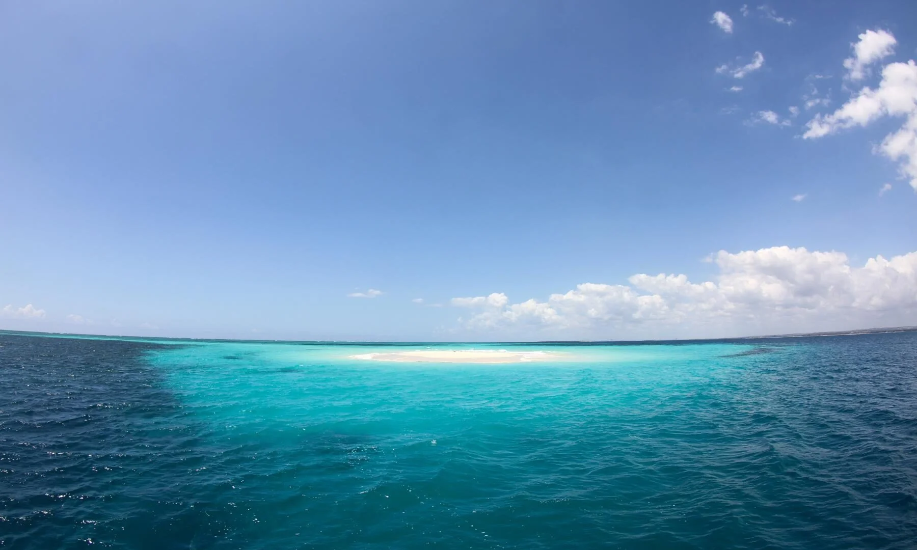 Fungu Yasin Sand Bar – photo 5