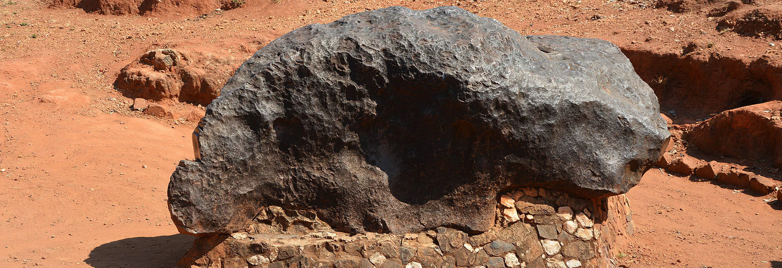 Mbozi Meteorite – photo 18