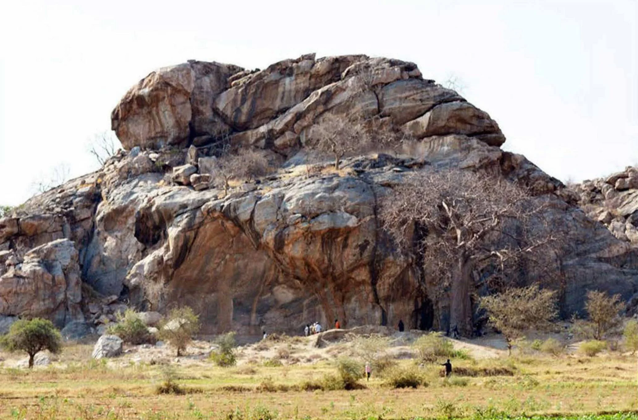 Mumba Rock Shelter – photo 4