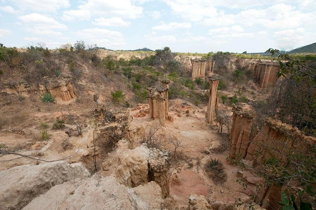 Isimila Stone Age Site – photo 9