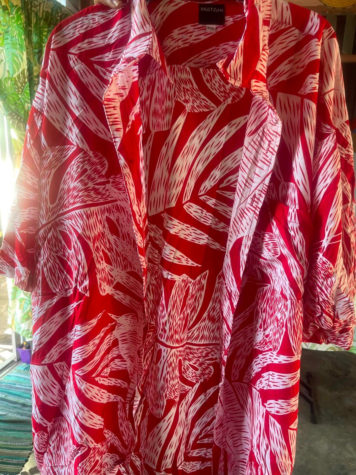 Robe longue rouge Bamboo Kultur et chemise photo 2
