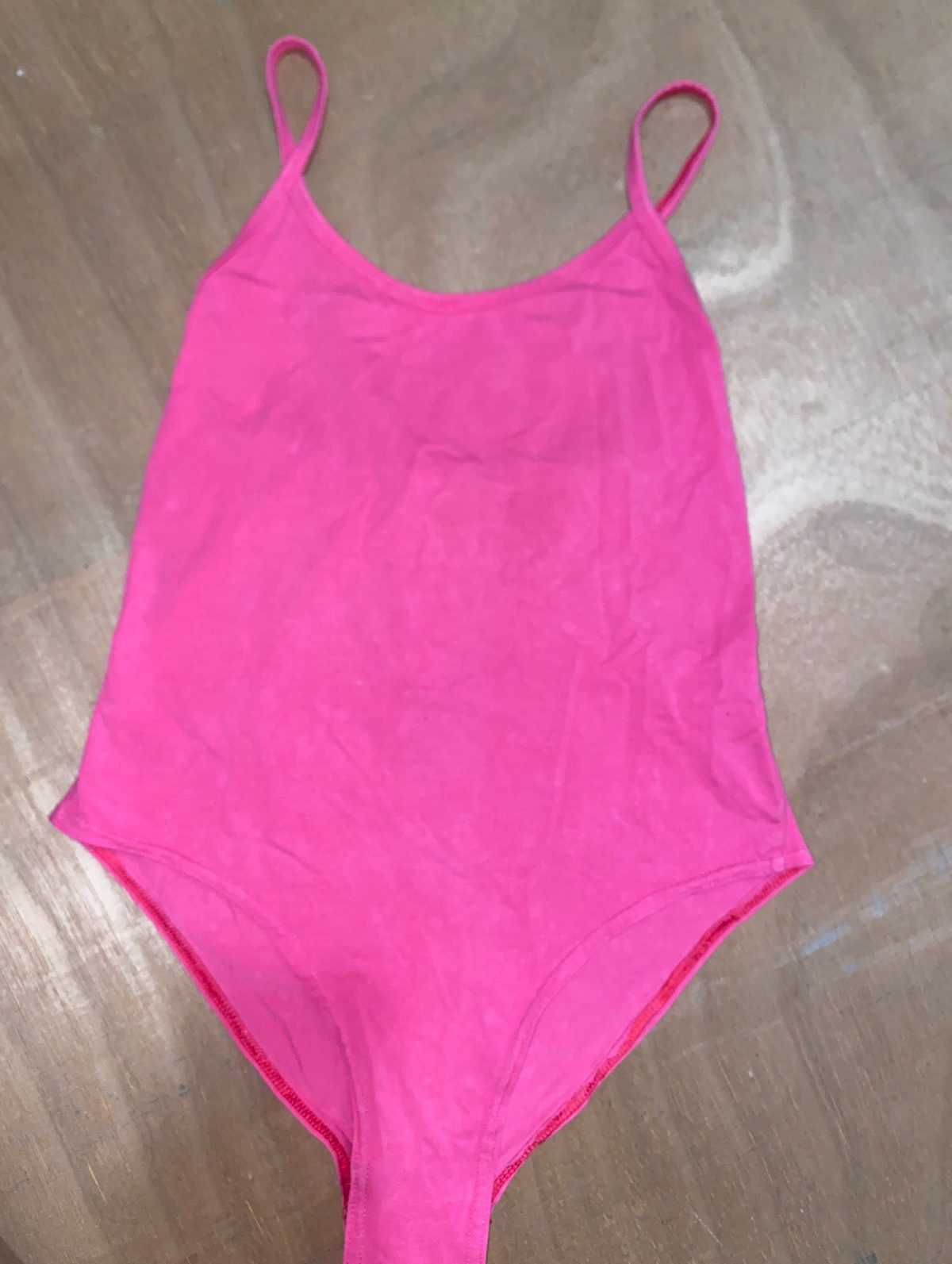Ensemble body rose avec short photo 1