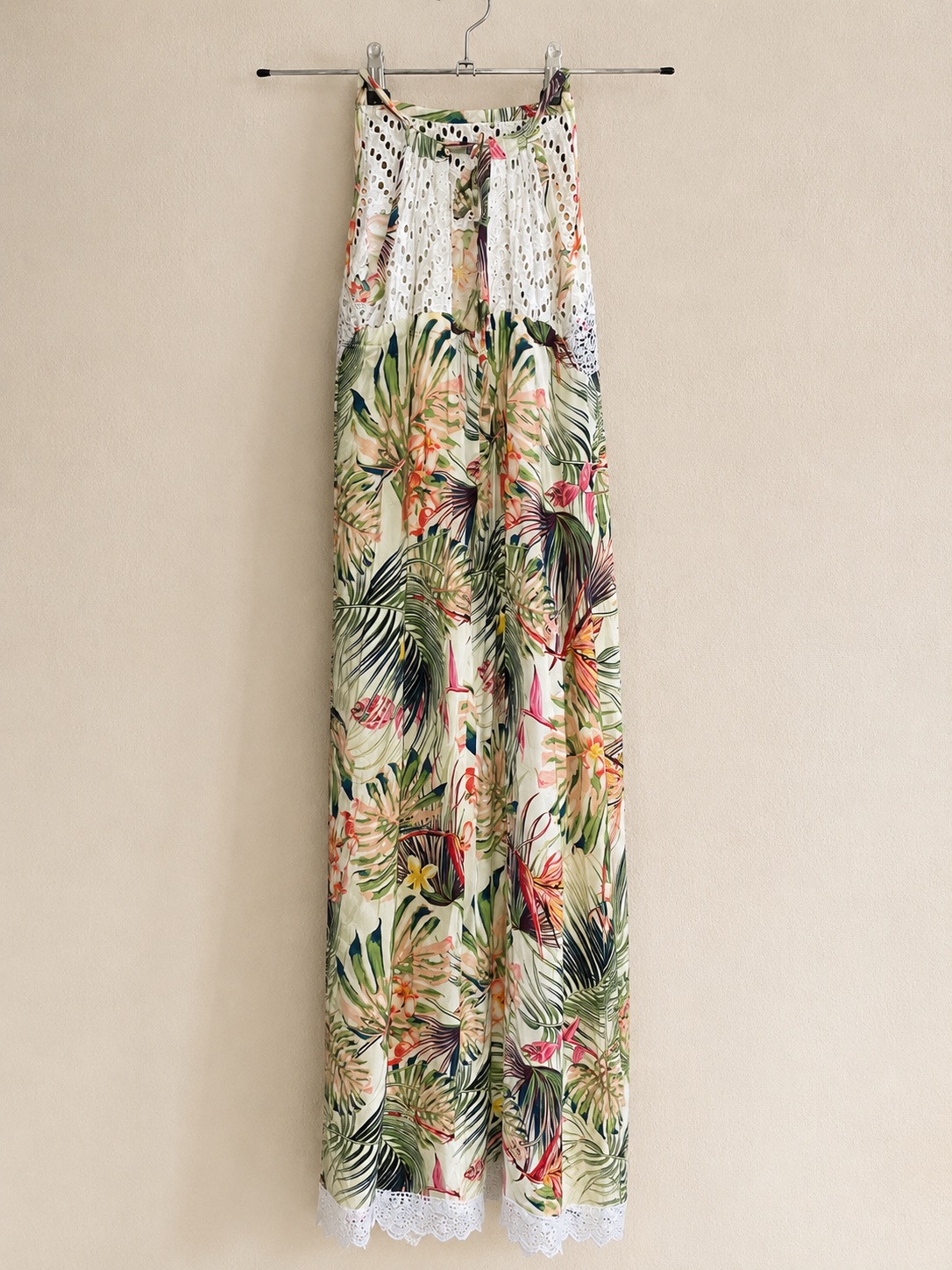 Robe longue à imprimé tropical et dentelle blanche photo 2