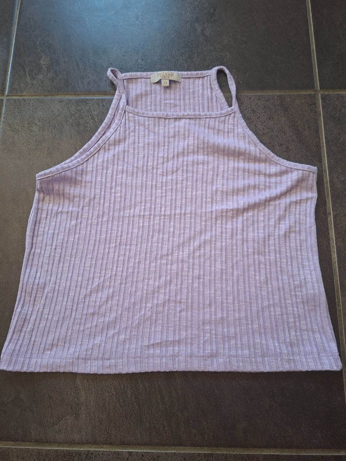 débardeur mauve taille 12 ans  photo 1