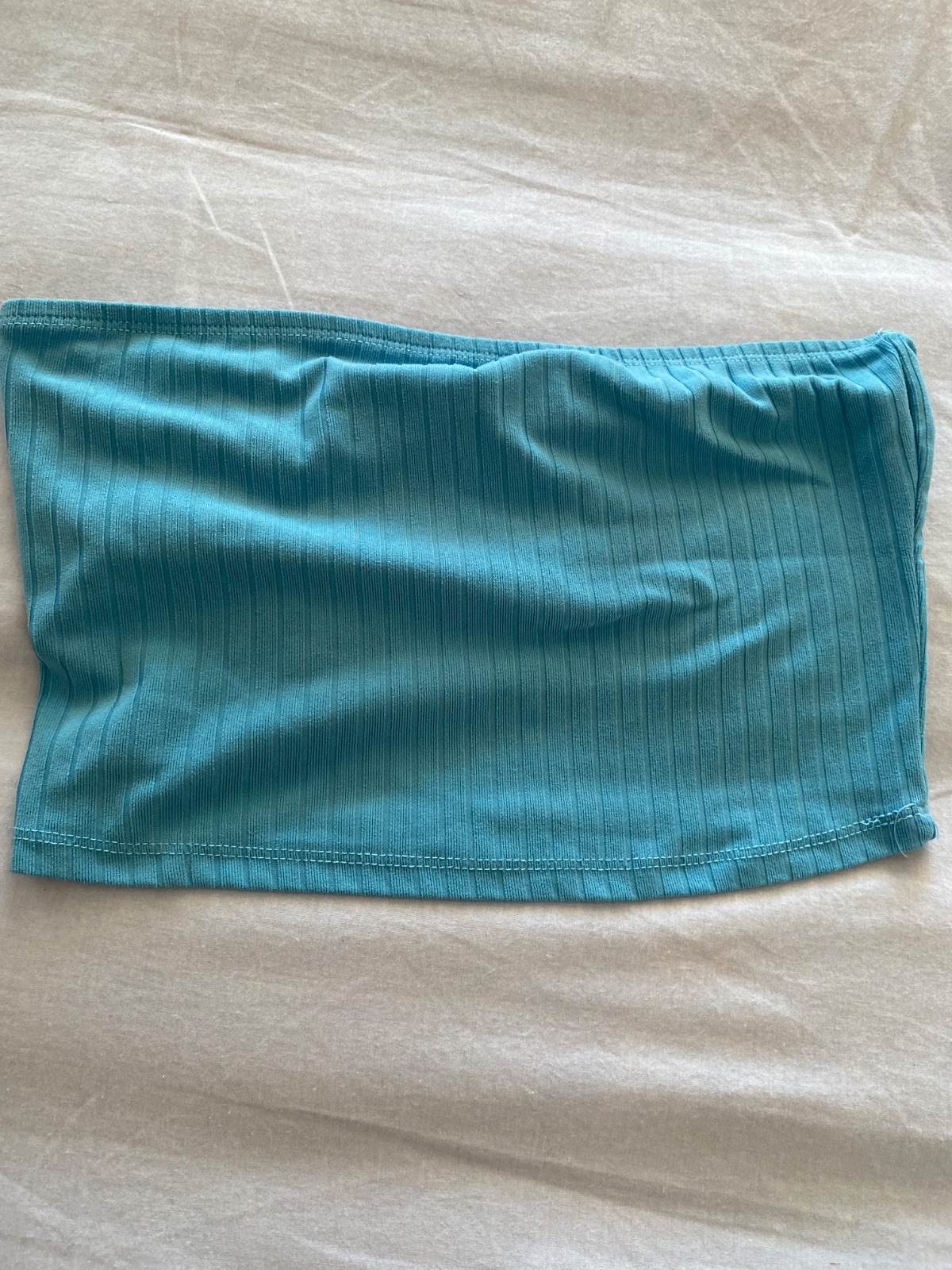 Crop top  photo 1