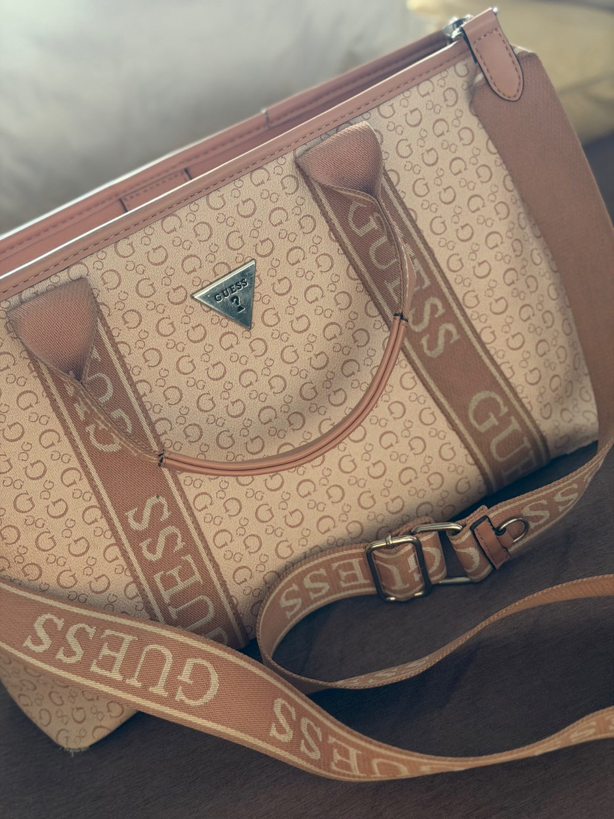Sac Guess photo 1