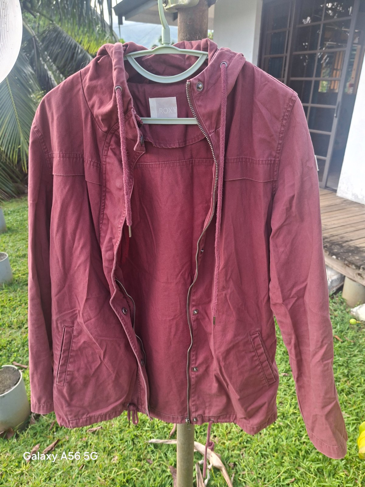 Veste rouge  photo 1