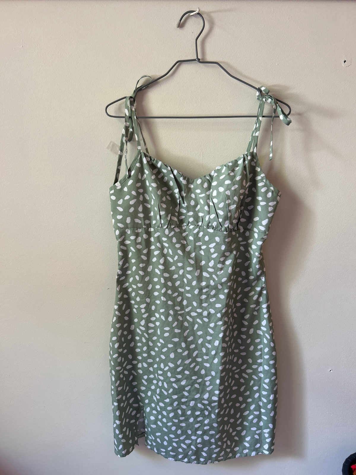 Robe verte à motifs  photo 1