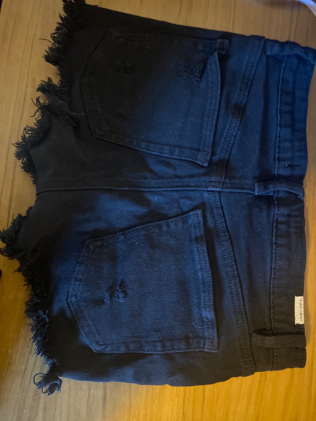 Short jean noir  photo 2