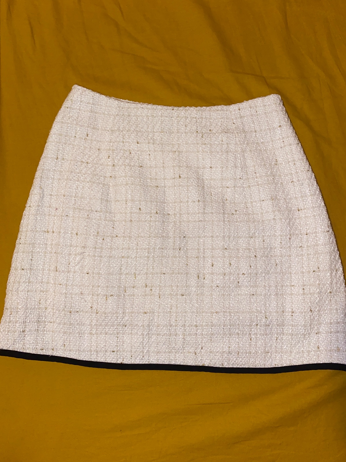 Jupe courte neuve photo 2