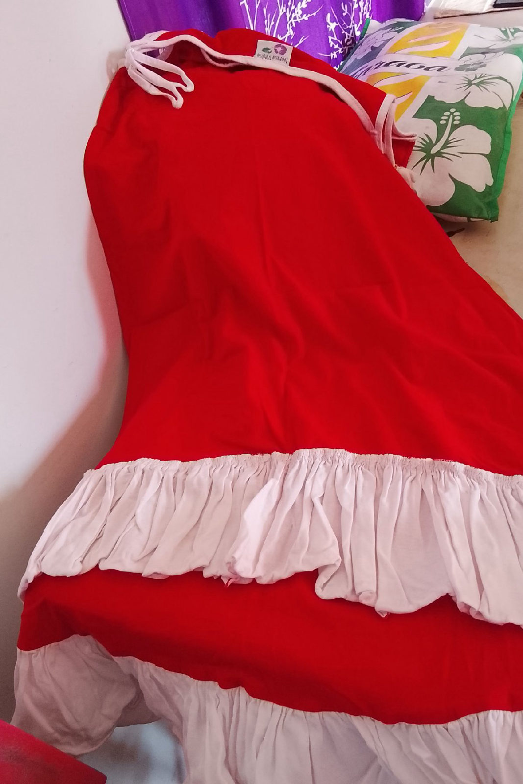 Robe rouge à volants style bohème photo 1