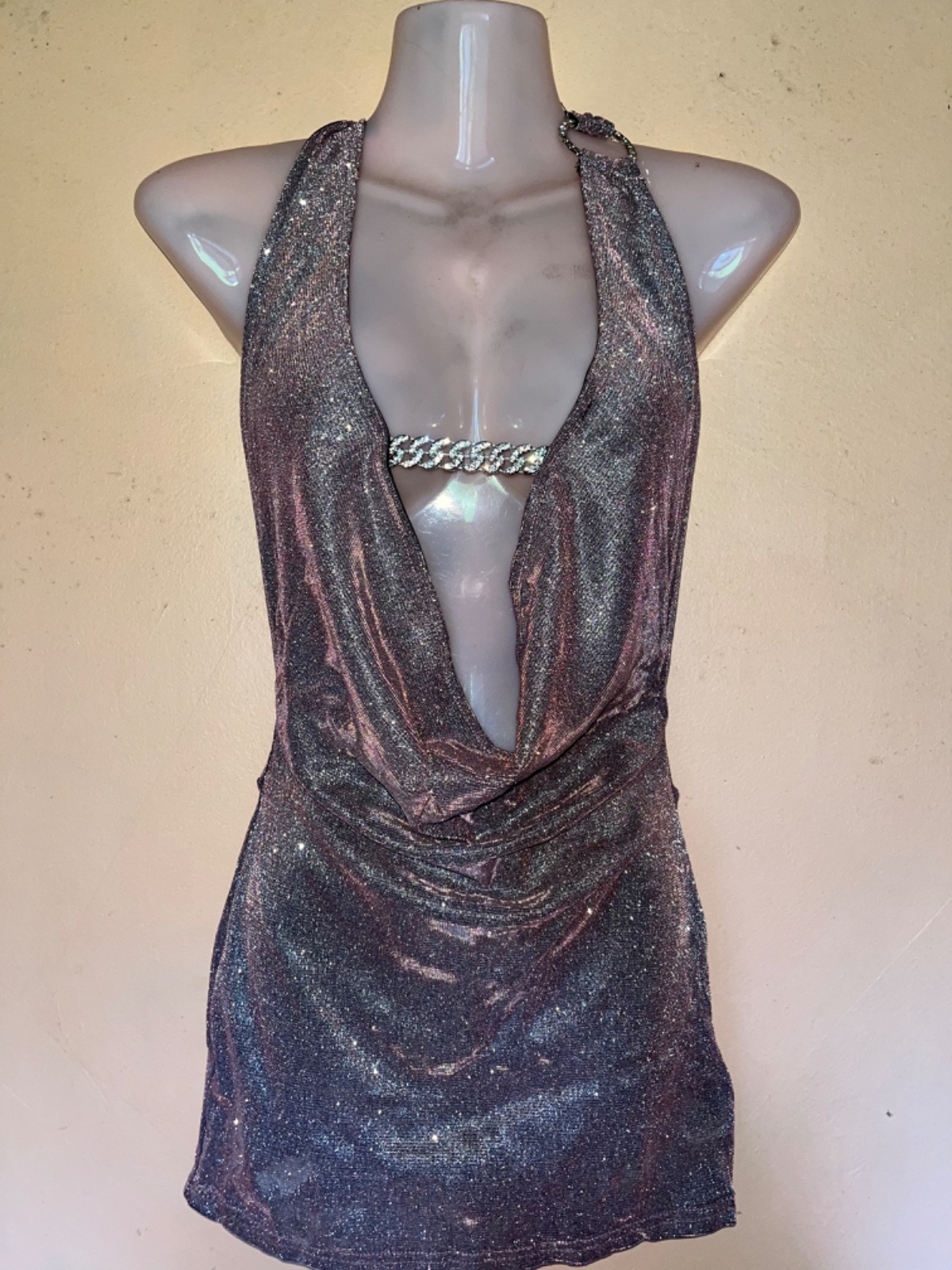 robe de soirée dos complètement nu photo 2