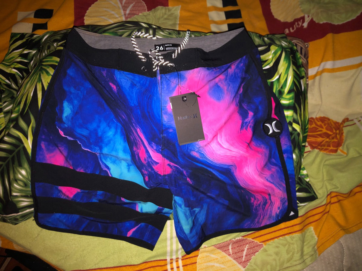 short Hurley  photo 1