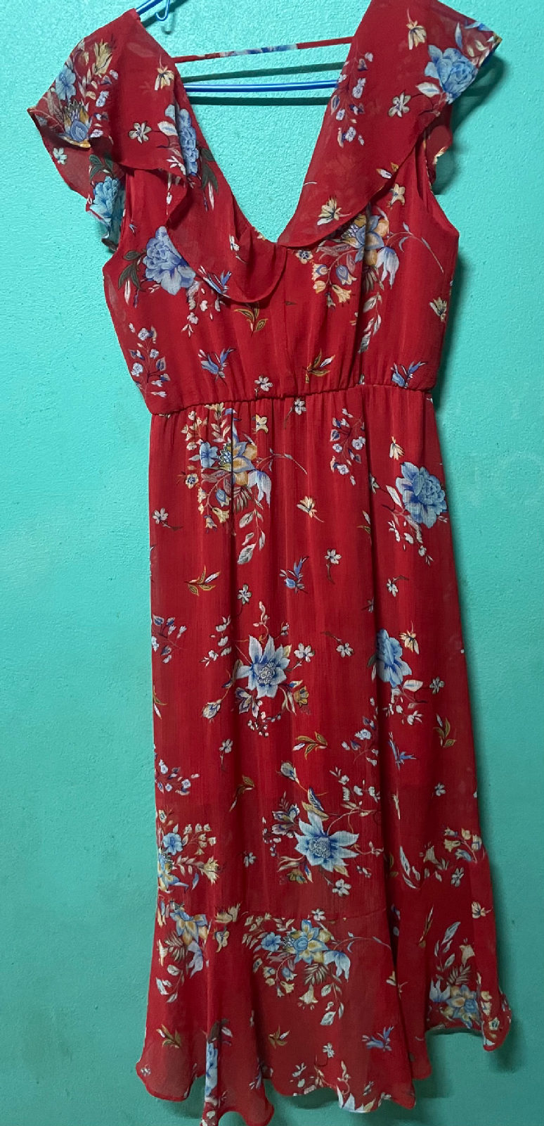 Longue robe rouge fleuris  photo 1
