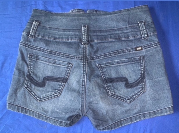Short en jean taille haute photo 2