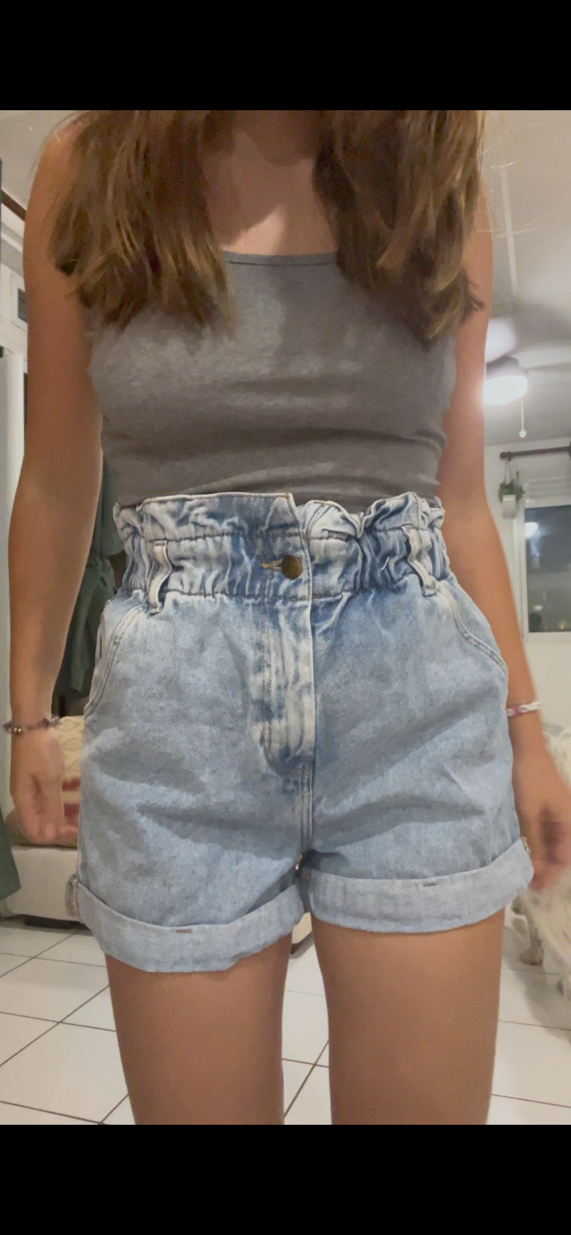 Short en jean taille haute froncée photo 1