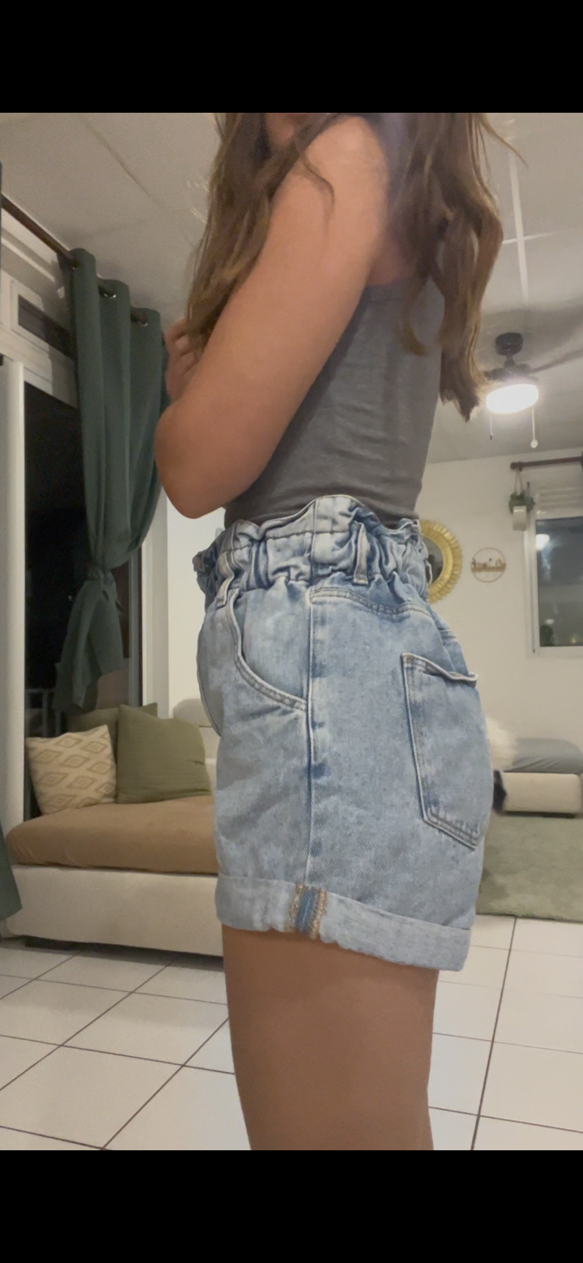 Short en jean taille haute froncée photo 2