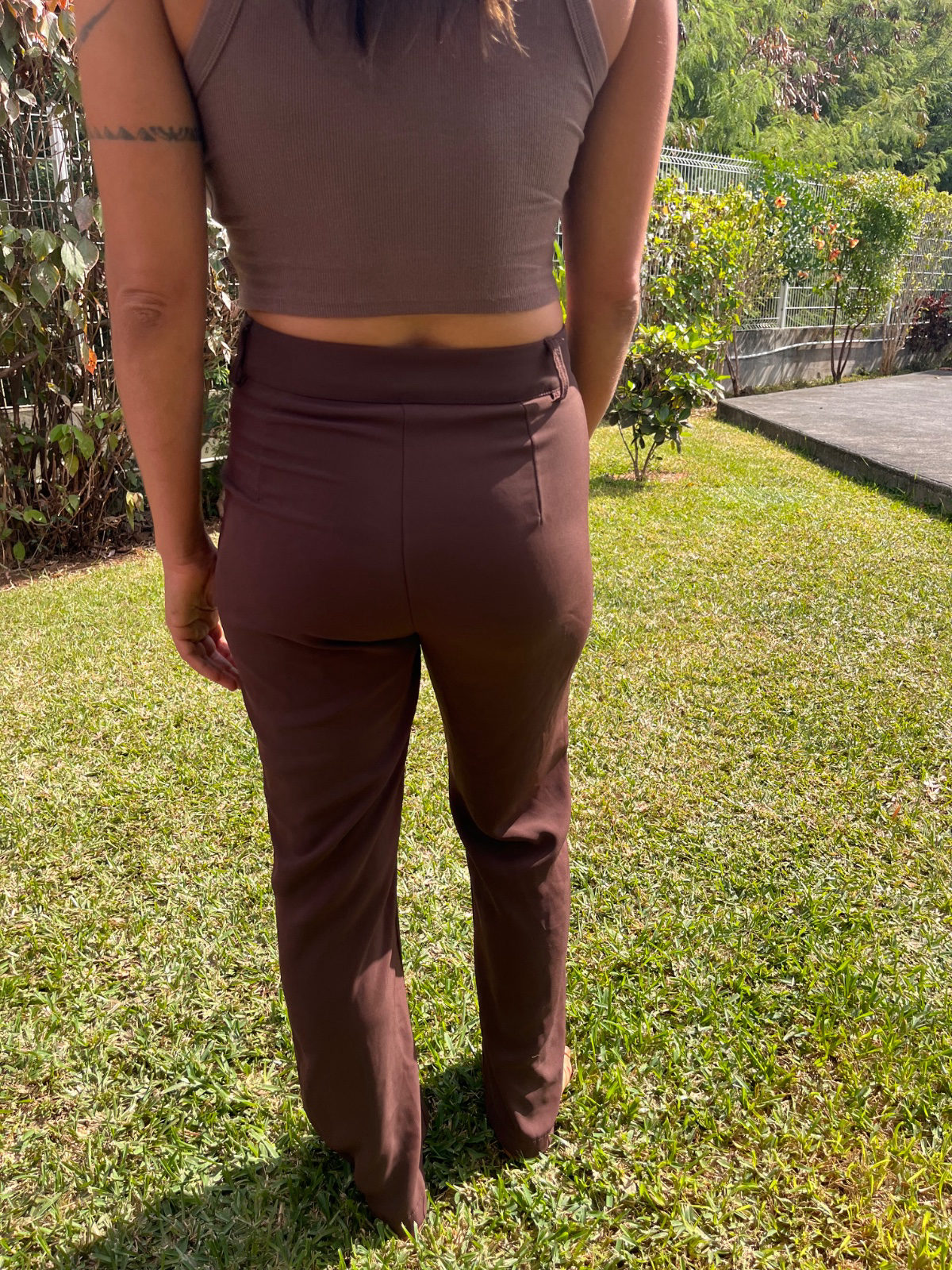 Pantalon fluide marron chic photo 2