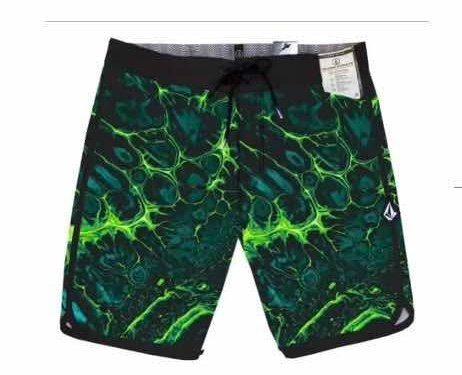 short volcom photo 1
