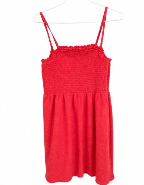 Robe d'été rouge smockée à fines bretelles photo 1