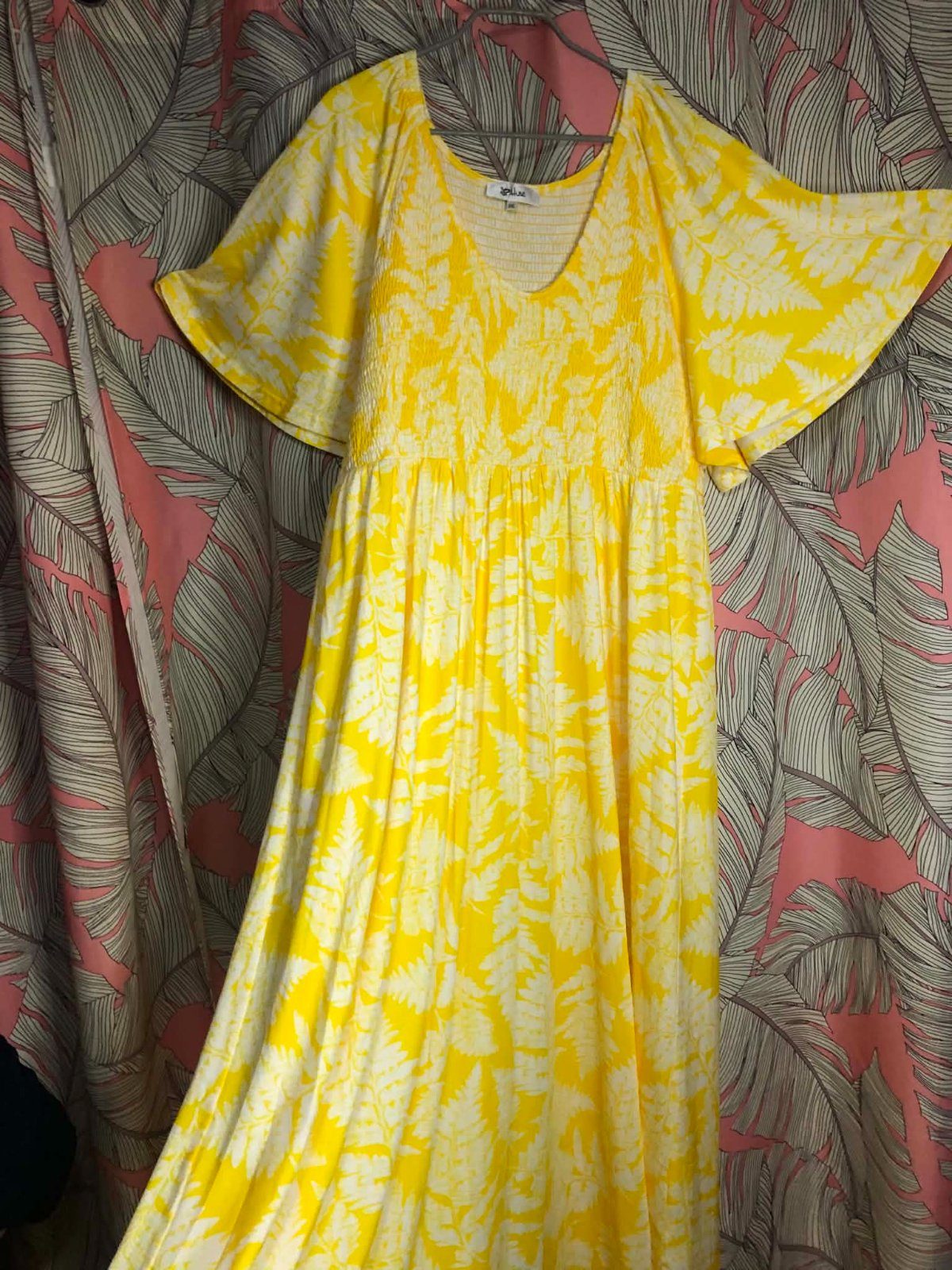 Robe💛 photo 1