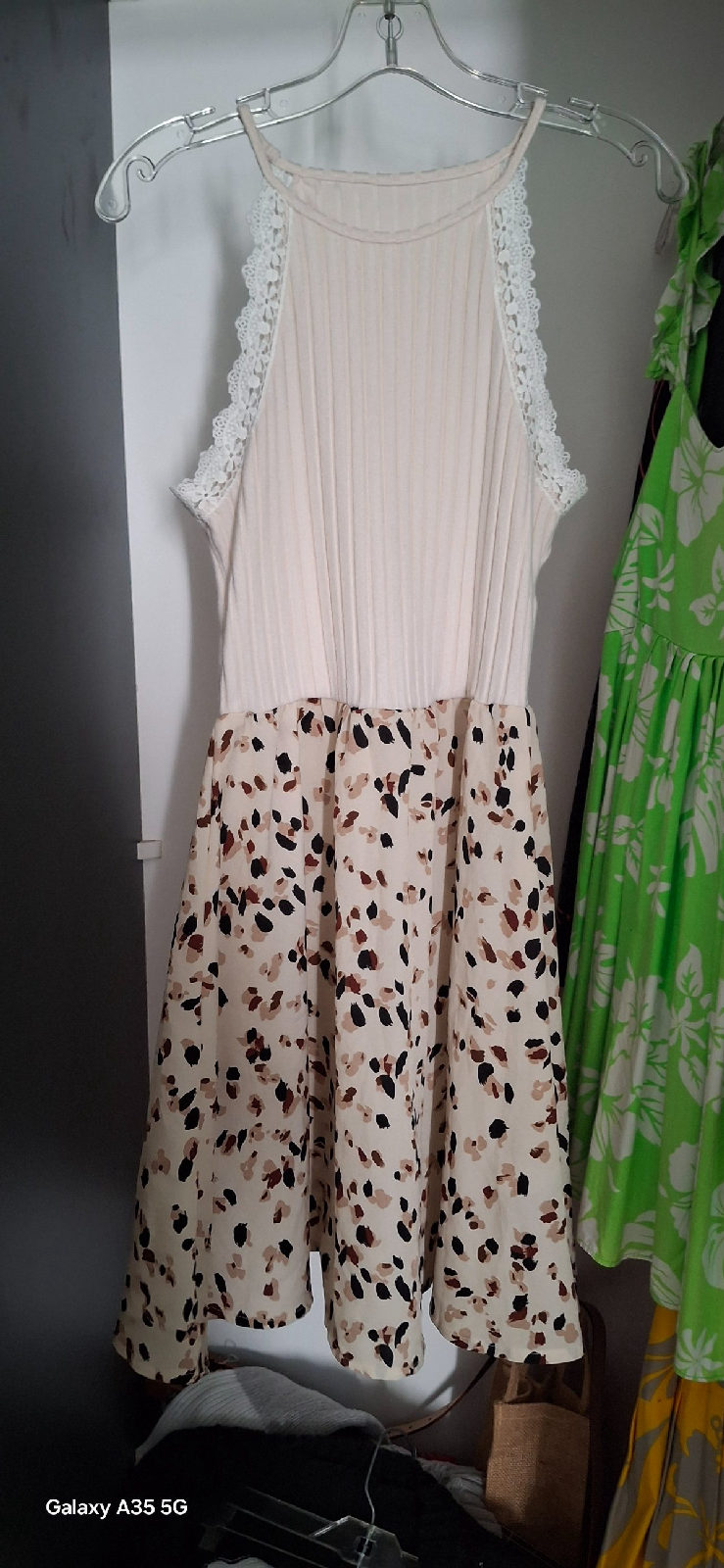 Robe Shein  photo 1