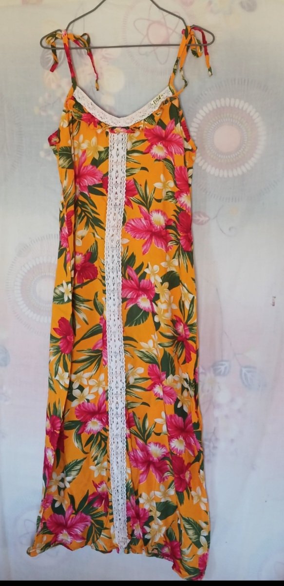 robe orange tish photo 1