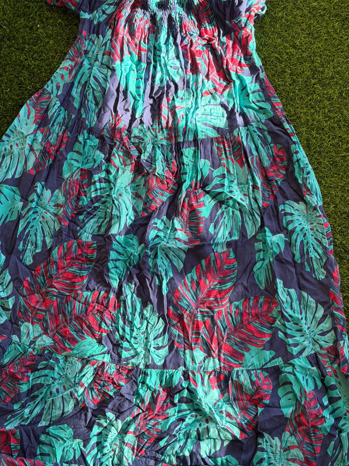 Robe Hinano locale bleu fleurie photo 1