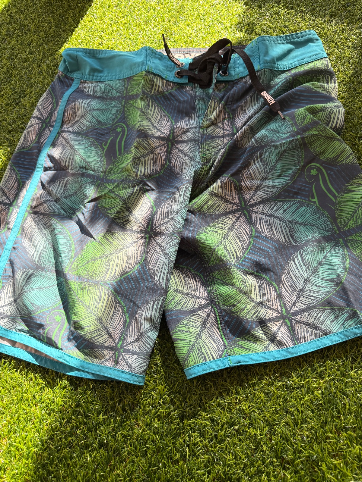 Short Billabong photo 1