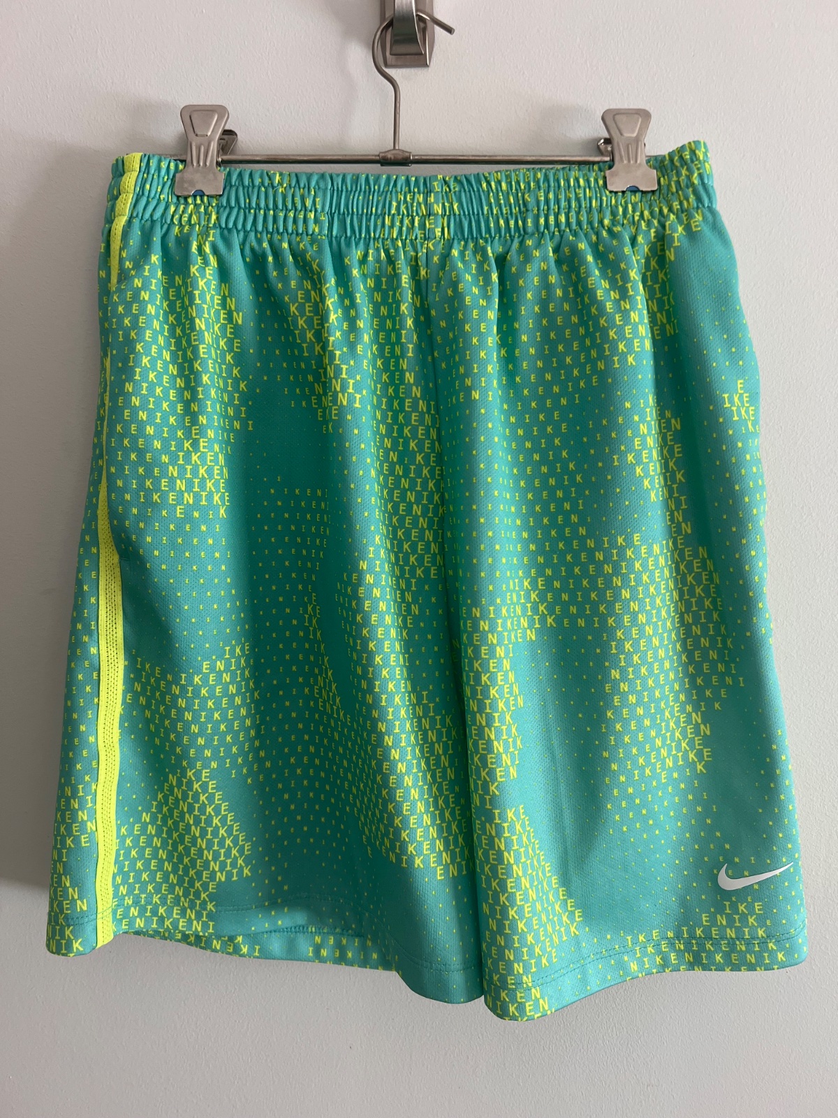Short de sport NIKE enfant photo 1