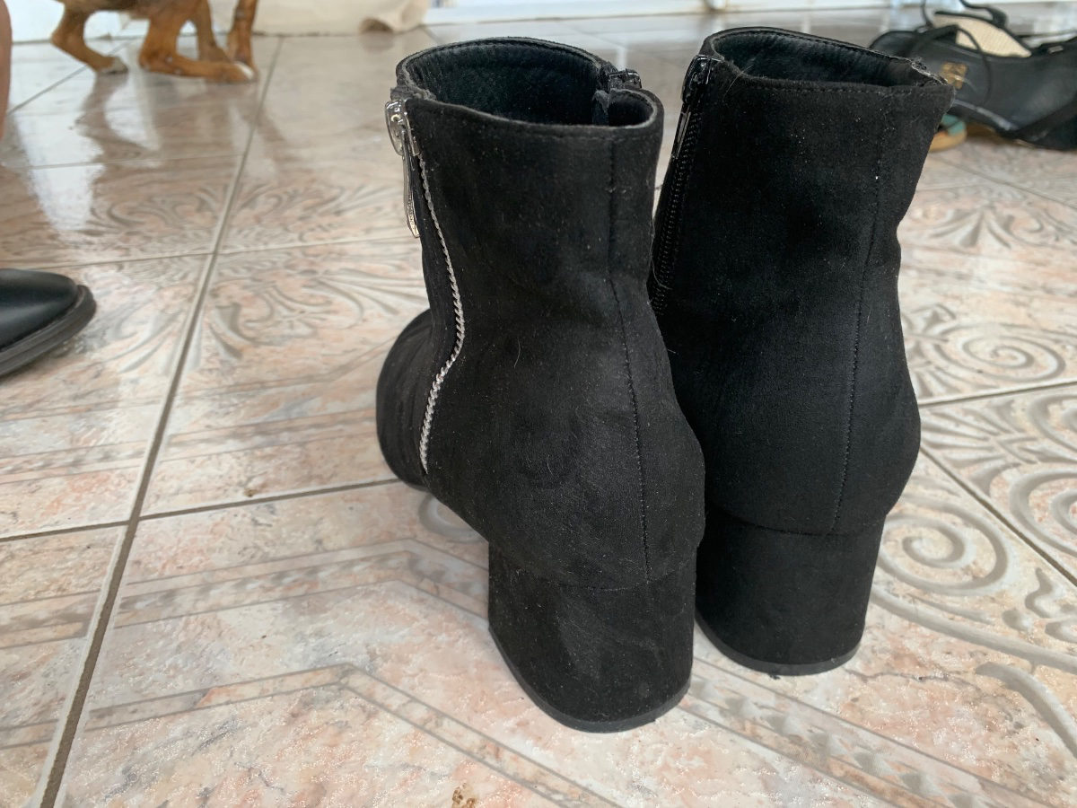 Bottines noires élégantes en suédine photo 3