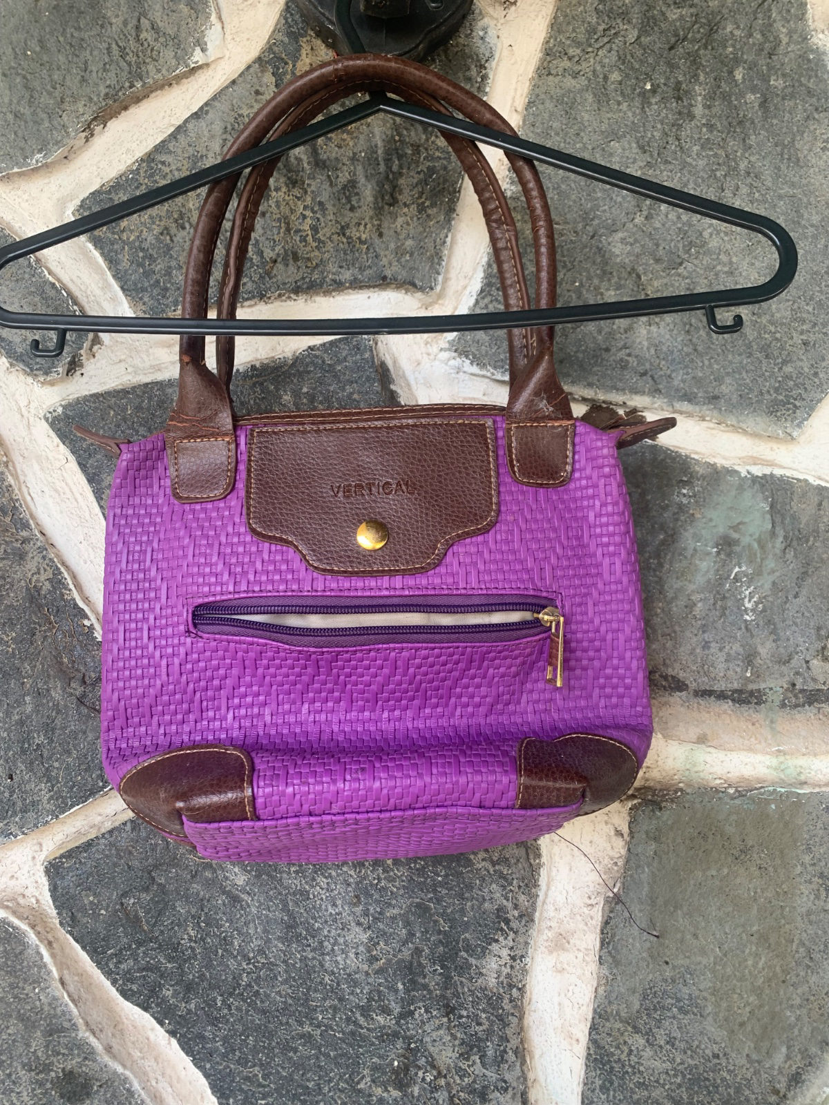 Sac à main tressé violet et marron photo 2