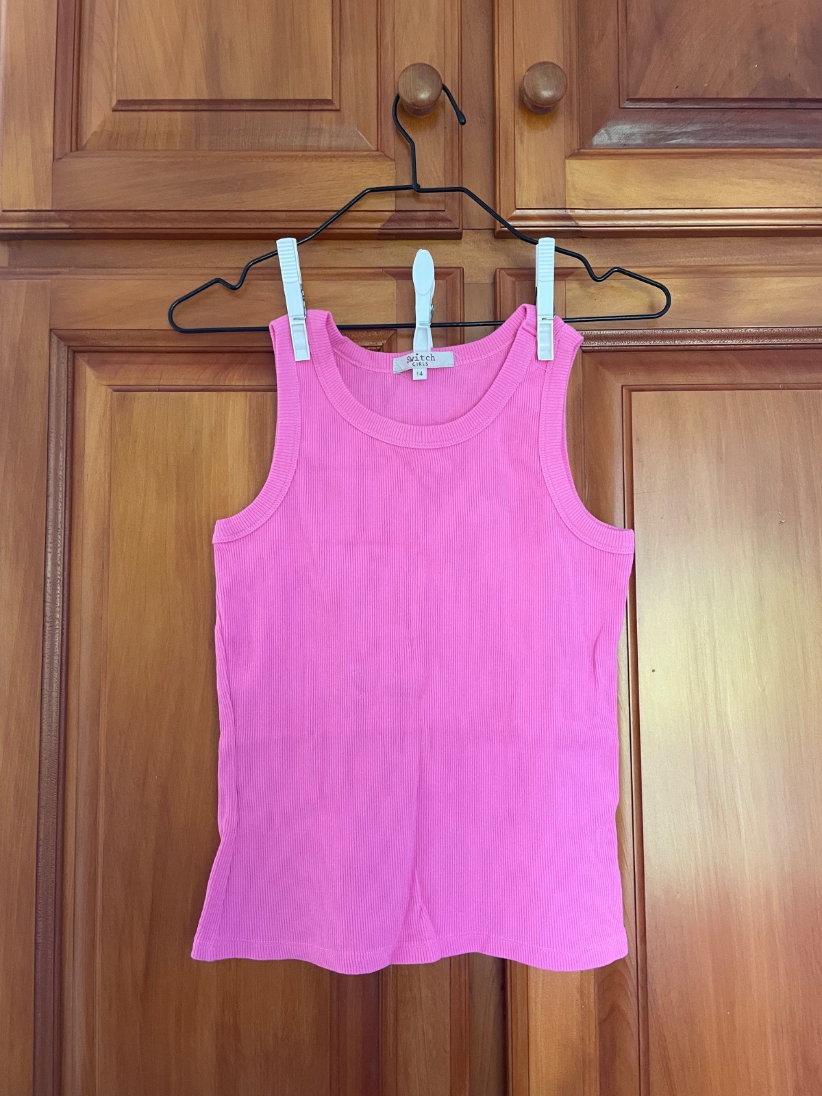 crop top  photo 1