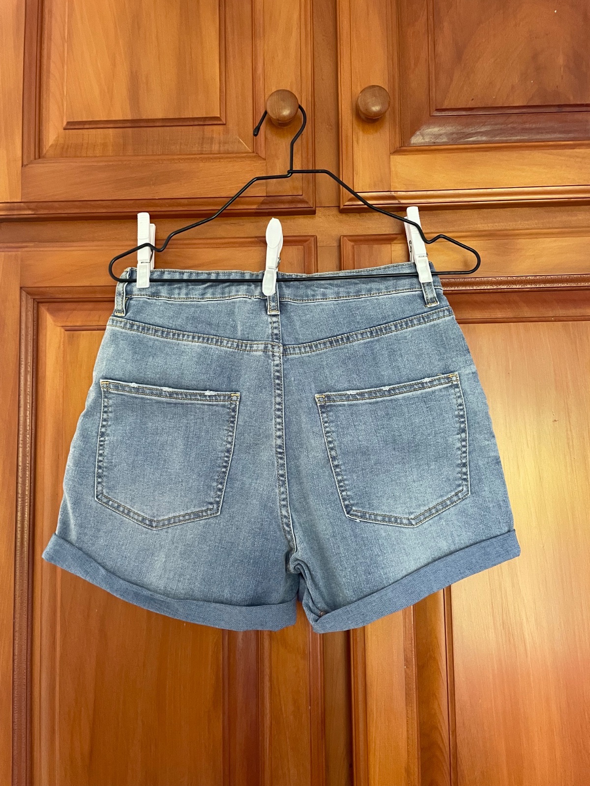 short jean photo 2
