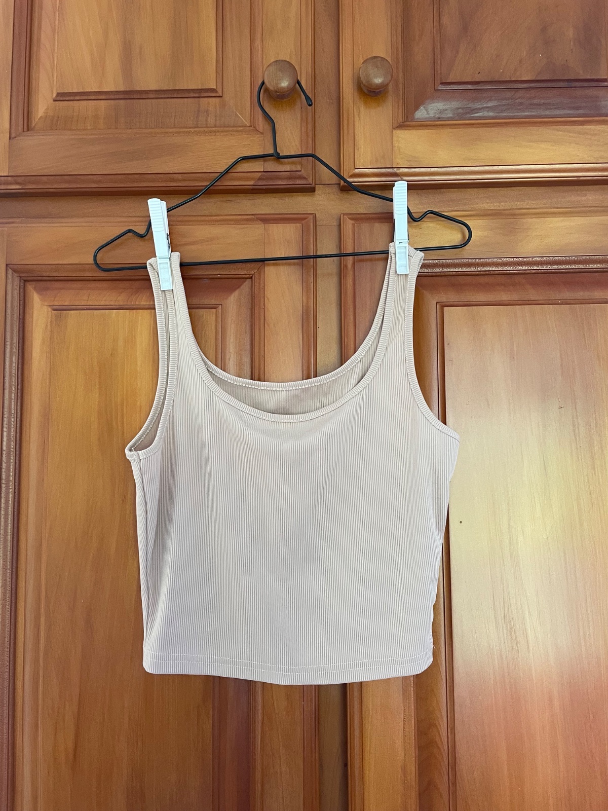 crop top photo 1