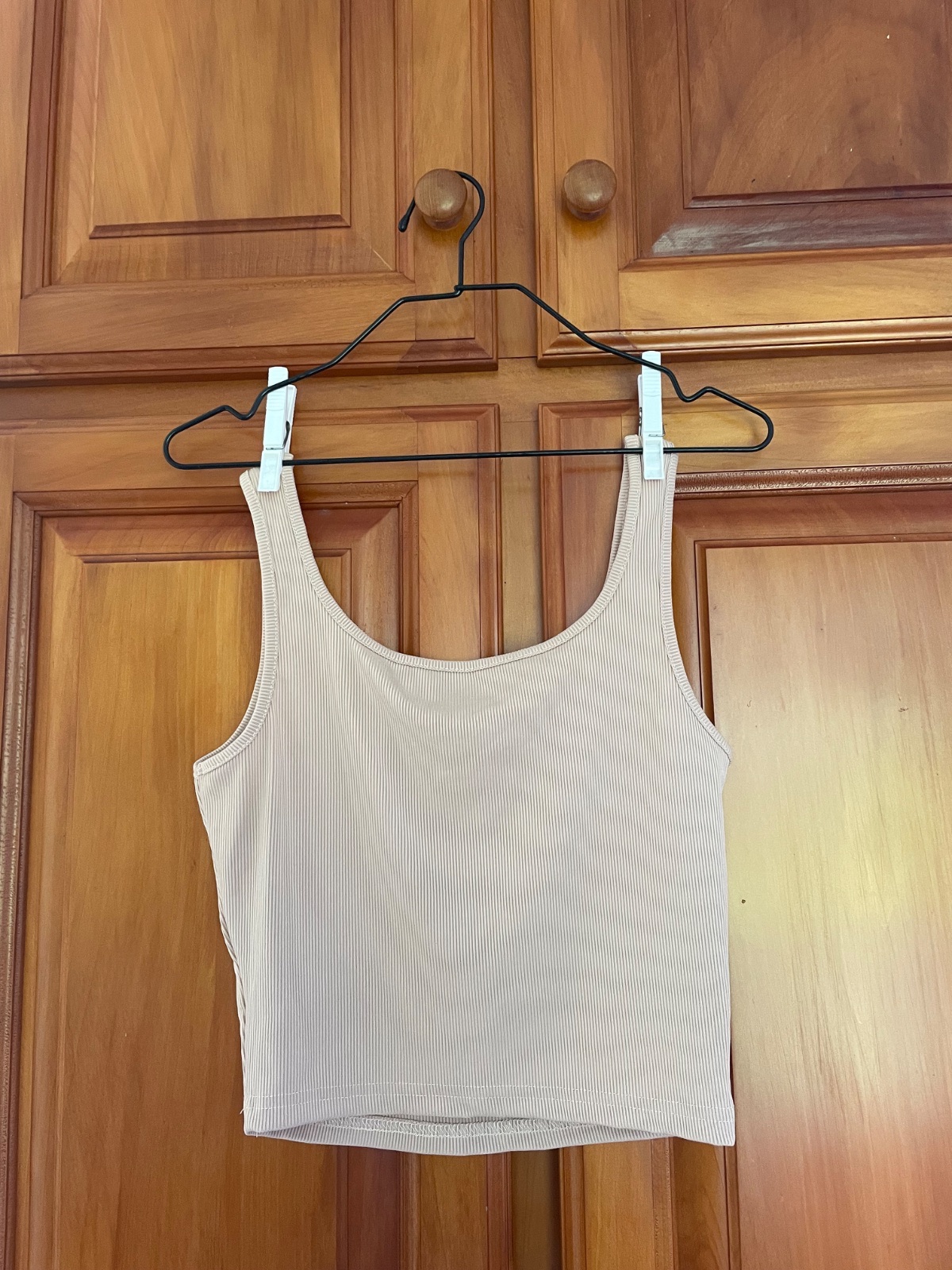 crop top photo 2